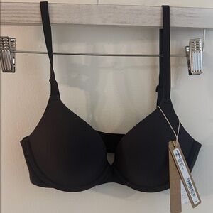 SKIMS Elegant Black Bra